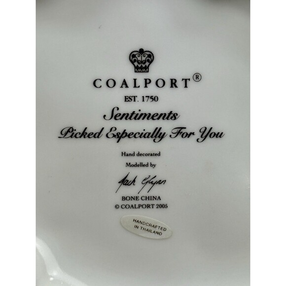 Coalport Sentiments "Picked Especially for You" Bone China Lady Figurine 2005 - Picture 12 of 17